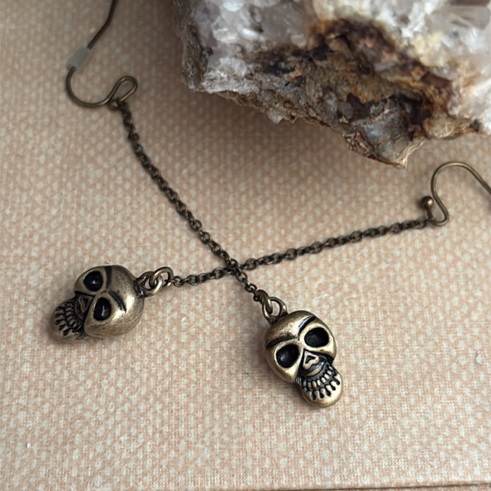 Vintage Avon Skull Drop Earrings Gothic Punk Statement Brassy Gold Black NIB